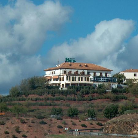 Hotel Restaurante Banos Banos De La Encina Exterior photo