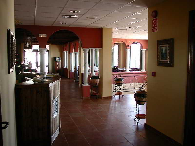 Hotel Restaurante Banos Banos De La Encina Exterior photo